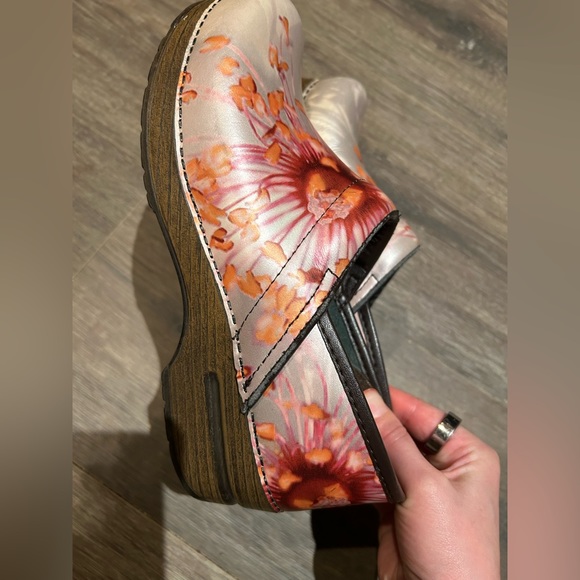 Floral Pink Poppy Dansko Mules/Clogs - Picture 10 of 14